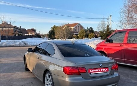 BMW 3 серия, 2011 год, 1 790 000 рублей, 3 фотография