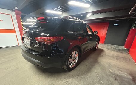 Infiniti QX70, 2015 год, 2 550 000 рублей, 3 фотография