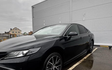 Toyota Camry, 2023 год, 4 400 000 рублей, 6 фотография