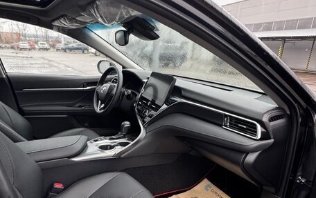 Toyota Camry, 2023 год, 4 400 000 рублей, 9 фотография