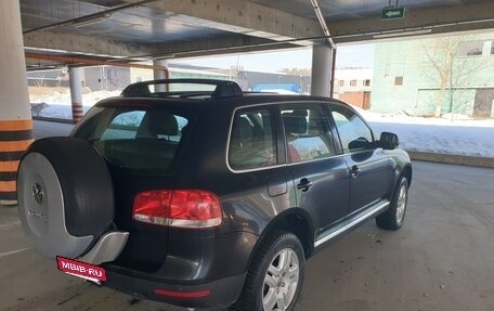 Volkswagen Touareg III, 2004 год, 1 100 000 рублей, 5 фотография