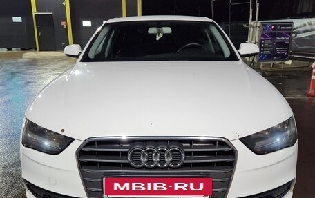Audi A4, 2012 год, 1 090 000 рублей, 2 фотография