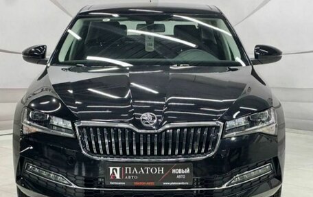 Skoda Superb III рестайлинг, 2025 год, 3 349 000 рублей, 2 фотография