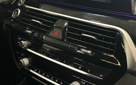 BMW 5 серия, 2020 год, 3 599 900 рублей, 13 фотография