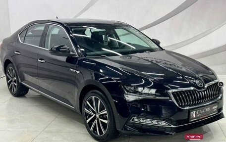 Skoda Superb III рестайлинг, 2025 год, 3 349 000 рублей, 3 фотография