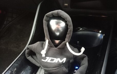 Toyota C-HR I рестайлинг, 2019 год, 1 820 000 рублей, 14 фотография