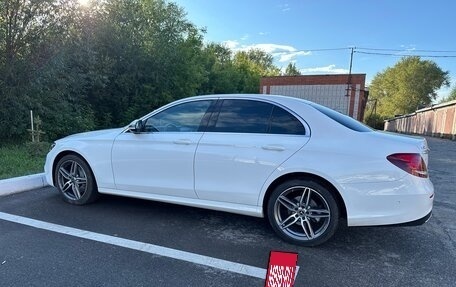 Mercedes-Benz E-Класс, 2019 год, 4 153 000 рублей, 7 фотография