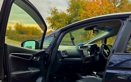 Honda Fit III, 2017 год, 1 270 000 рублей, 8 фотография