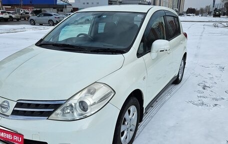 Nissan Tiida, 2011 год, 850 000 рублей, 2 фотография