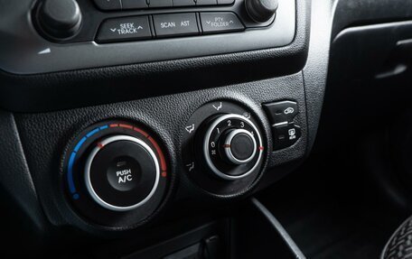 KIA Rio III рестайлинг, 2013 год, 980 000 рублей, 16 фотография