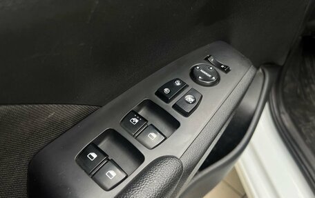 Hyundai Solaris II рестайлинг, 2017 год, 899 900 рублей, 17 фотография