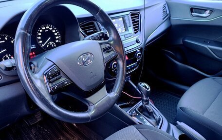 Hyundai Solaris II рестайлинг, 2017 год, 1 155 000 рублей, 10 фотография