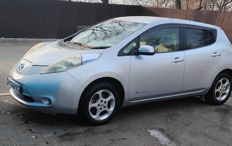 Nissan Leaf I, 2011 год, 350 000 рублей, 6 фотография