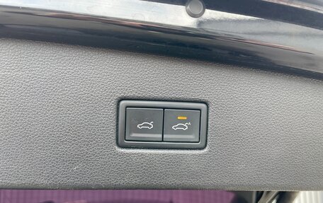 Volkswagen Tiguan II, 2020 год, 2 590 000 рублей, 8 фотография