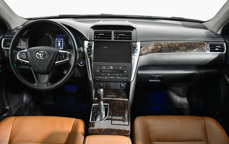 Toyota Camry, 2017 год, 2 348 790 рублей, 13 фотография