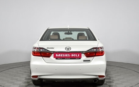 Toyota Camry, 2017 год, 2 348 790 рублей, 6 фотография