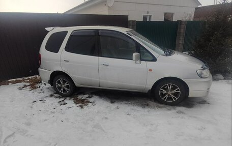 Toyota Corolla Spacio II, 2000 год, 460 000 рублей, 3 фотография