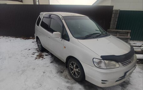 Toyota Corolla Spacio II, 2000 год, 460 000 рублей, 9 фотография