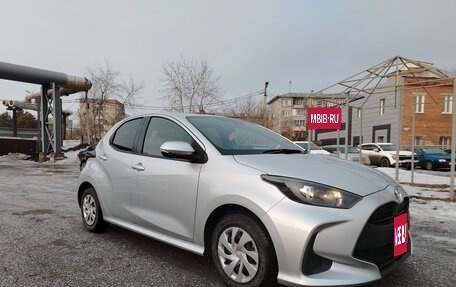 Toyota Yaris, 2021 год, 1 450 000 рублей, 6 фотография
