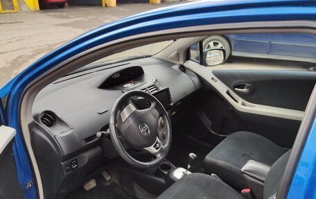 Toyota Yaris III рестайлинг, 2008 год, 670 000 рублей, 10 фотография