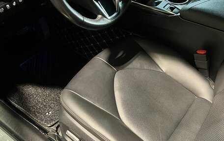 Toyota Camry, 2020 год, 3 200 000 рублей, 6 фотография