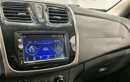 Renault Sandero II рестайлинг, 2016 год, 765 000 рублей, 10 фотография