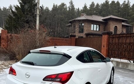 Opel Astra J, 2013 год, 840 000 рублей, 9 фотография