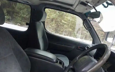 Toyota HiAce H100, 1990 год, 698 380 рублей, 8 фотография