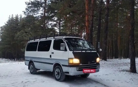 Toyota HiAce H100, 1990 год, 698 380 рублей, 5 фотография