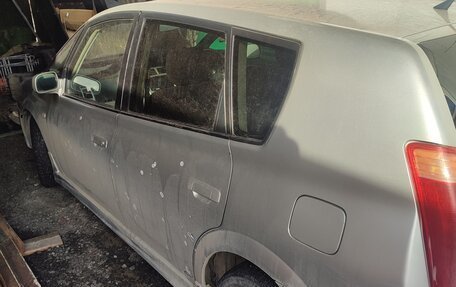 Toyota Opa I рестайлинг, 2000 год, 195 000 рублей, 3 фотография