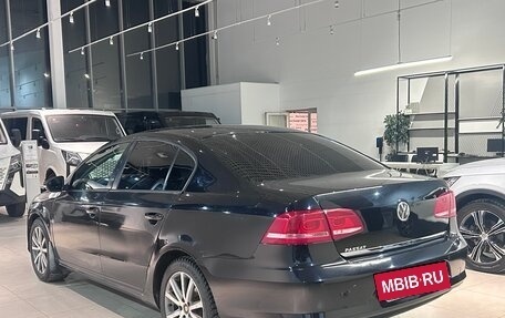 Volkswagen Passat B7, 2011 год, 969 000 рублей, 13 фотография