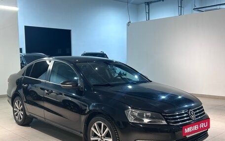 Volkswagen Passat B7, 2011 год, 969 000 рублей, 3 фотография