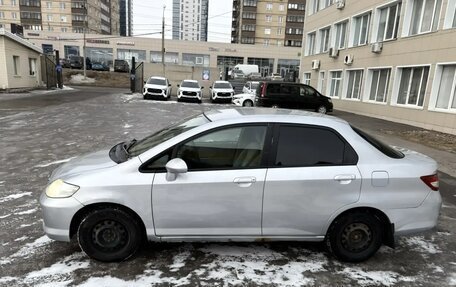 Honda Fit Aria, 2003 год, 370 000 рублей, 2 фотография