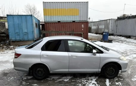 Honda Fit Aria, 2003 год, 370 000 рублей, 4 фотография