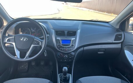 Hyundai Solaris II рестайлинг, 2013 год, 794 000 рублей, 10 фотография