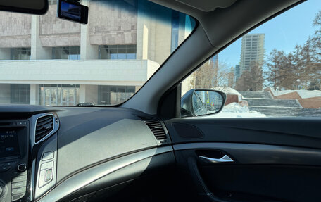 Hyundai i40 I рестайлинг, 2013 год, 1 400 000 рублей, 28 фотография