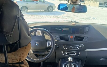 Renault Scenic III, 2011 год, 950 000 рублей, 6 фотография