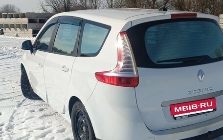 Renault Scenic III, 2011 год, 950 000 рублей, 13 фотография