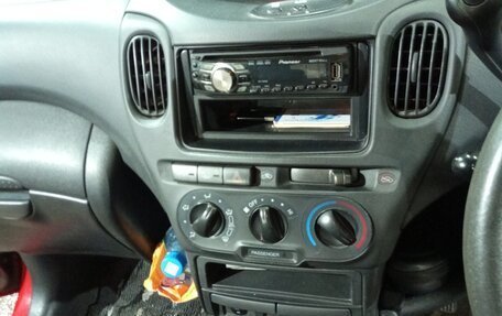 Toyota FunCargo, 2002 год, 435 000 рублей, 9 фотография