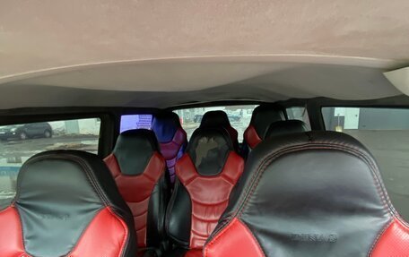 Volkswagen Transporter T5 рестайлинг, 2006 год, 700 000 рублей, 1 фотография