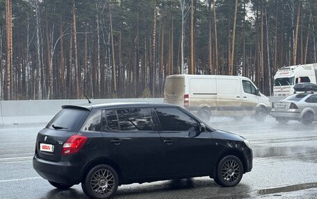 Skoda Fabia II, 2007 год, 450 000 рублей, 2 фотография