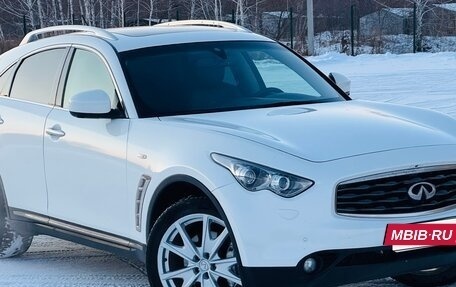 Infiniti FX II, 2010 год, 1 750 000 рублей, 2 фотография