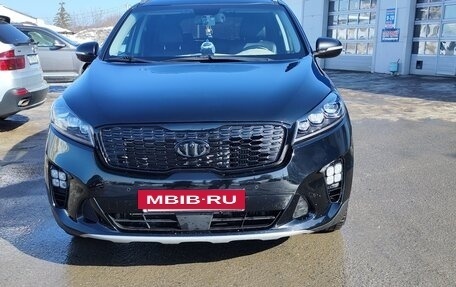 KIA Sorento III Prime рестайлинг, 2018 год, 3 000 000 рублей, 2 фотография
