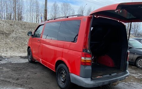 Volkswagen Transporter T5 рестайлинг, 2006 год, 700 000 рублей, 10 фотография