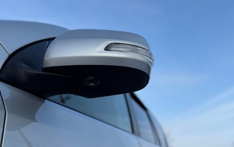 Toyota Land Cruiser Prado 150 рестайлинг 2, 2009 год, 3 080 000 рублей, 12 фотография