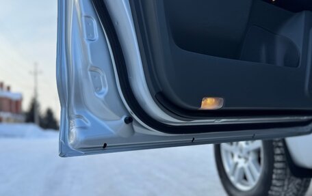 Toyota Land Cruiser Prado 150 рестайлинг 2, 2009 год, 3 080 000 рублей, 17 фотография