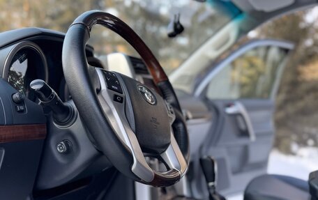 Toyota Land Cruiser Prado 150 рестайлинг 2, 2009 год, 3 080 000 рублей, 24 фотография