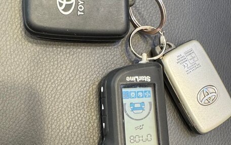 Toyota Land Cruiser Prado 150 рестайлинг 2, 2009 год, 3 080 000 рублей, 40 фотография