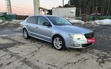Skoda Superb III рестайлинг, 2010 год, 780 000 рублей, 2 фотография
