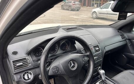 Mercedes-Benz C-Класс, 2010 год, 1 120 000 рублей, 4 фотография